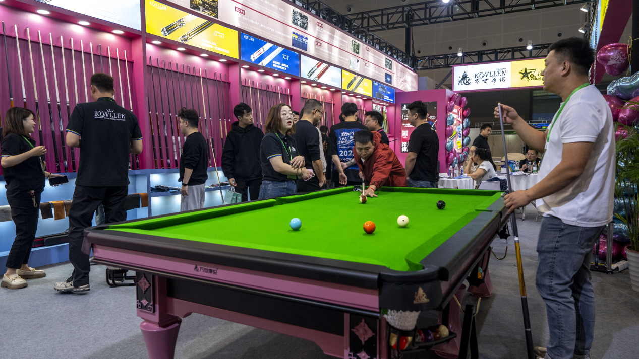 台球展的宝藏品牌报道：万世康伦（KONLLEN）(图2)