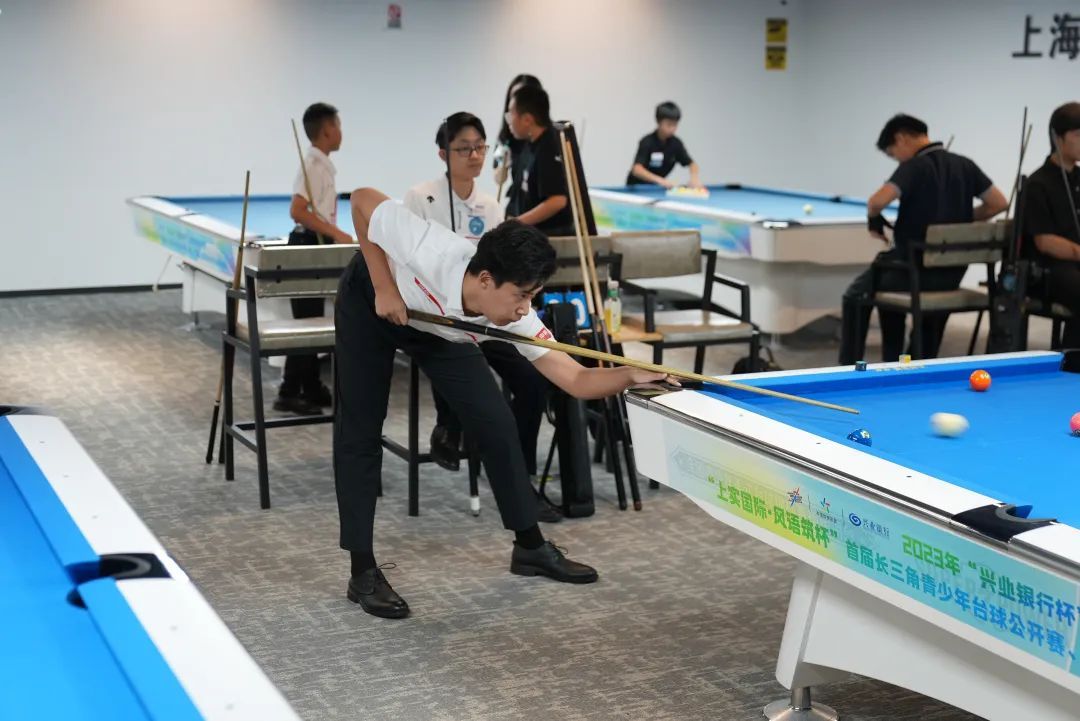 小特与威尔逊斯诺克竞争激烈友好 展望未来合作共赢(图1)