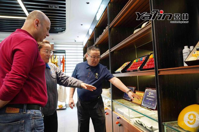 国际台球和斯诺克联合会秘书长迈克尔·阿尔库里莅临亚林体育集团(图6)