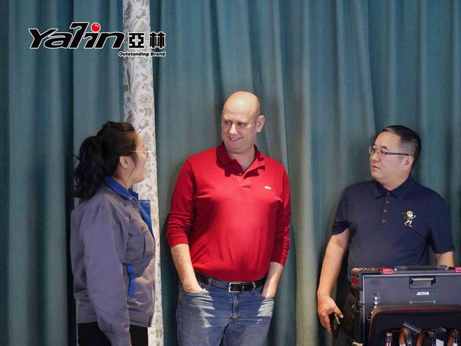 国际台球和斯诺克联合会秘书长迈克尔·阿尔库里莅临亚林体育集团(图4)
