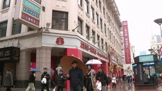 新变化！第一食品南东旗舰店也有密室、桌球、潮玩、小剧场啦→(图1)