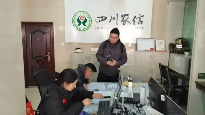 【铜陵头条0401】铜陵就小米SU7事故成立工作组这条高速预计年底通车(图5)