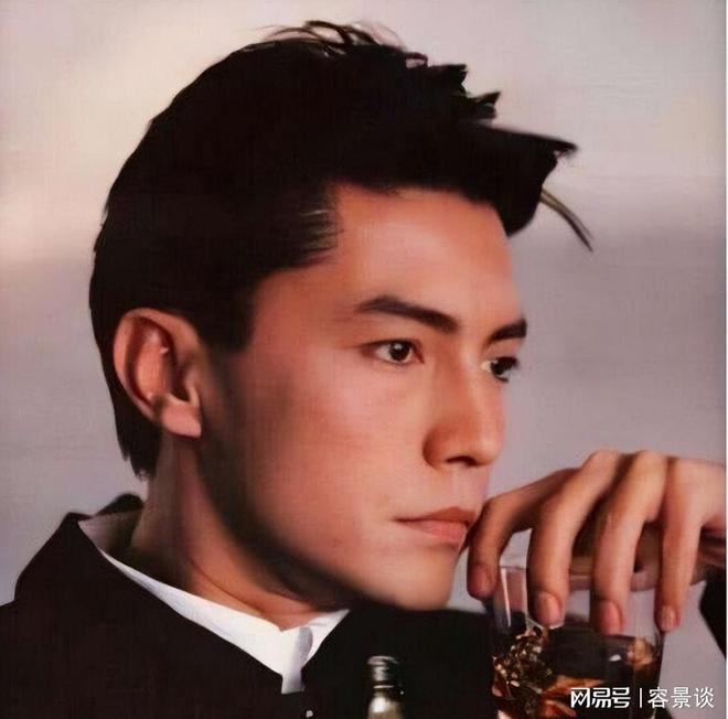 亚洲男人的颜值一直靠这几位支撑黎明已经老了严宽还能撑多久(图1)