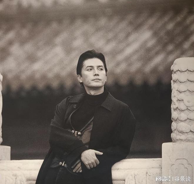 亚洲男人的颜值一直靠这几位支撑黎明已经老了严宽还能撑多久(图5)