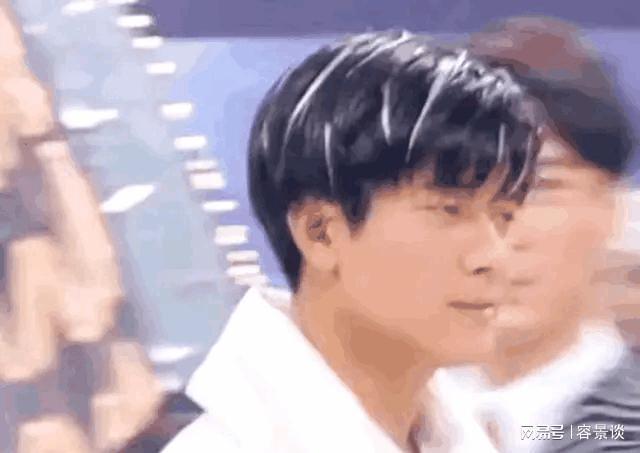 亚洲男人的颜值一直靠这几位支撑黎明已经老了严宽还能撑多久(图7)