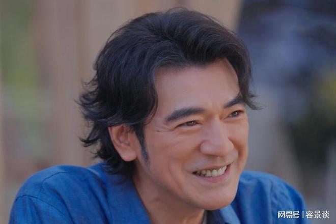 亚洲男人的颜值一直靠这几位支撑黎明已经老了严宽还能撑多久(图20)