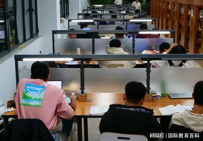 避雷！2025年1+3国际本科新骗局！高三生留学家必看！(图2)