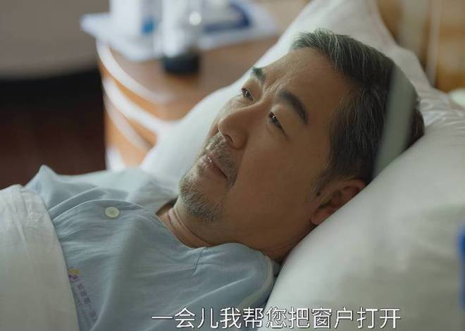 四月才开始70岁的国家一级演员张国立就给娱乐圈敲响了警钟(图11)