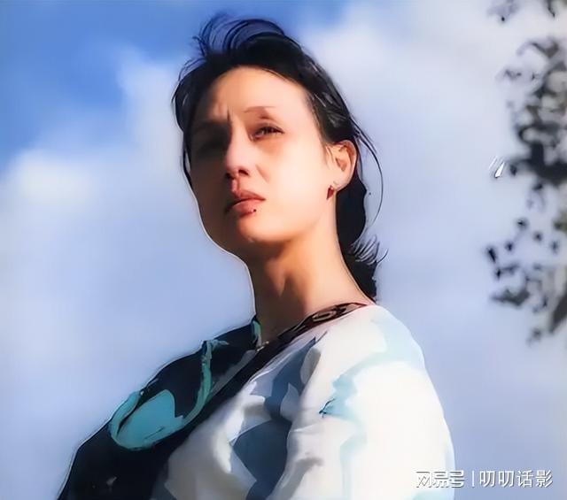 她长得太美被导演据为己有同居27年无名无分年仅63岁不治身亡(图4)