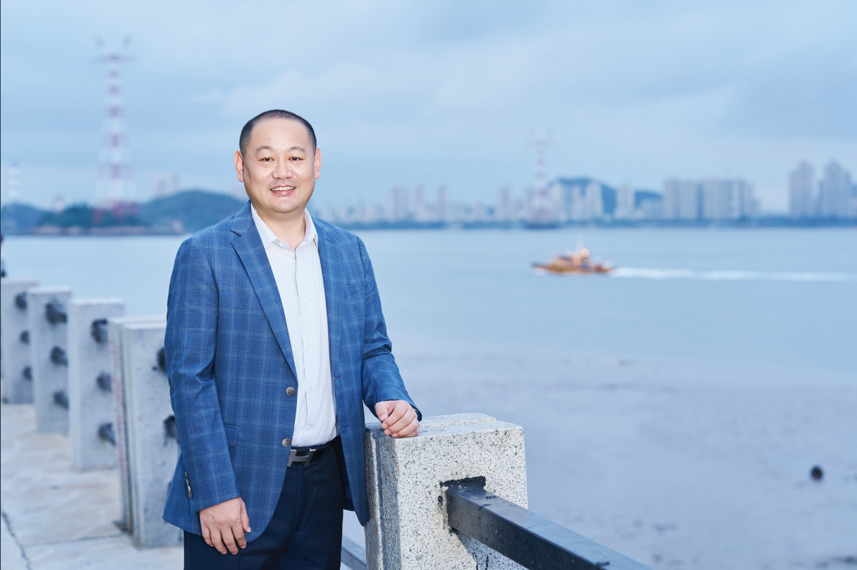《徽商》人物 李亚：上市是一次企业基因的重塑(图1)