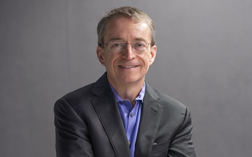 昨夜苹果官宣 iPhone 将搭载最强 AI!马斯克第一个跳出来骂;章泽天开通个人播客一小时收听量破万;曝强脑科技秘密提交香港IPO申请(图12)