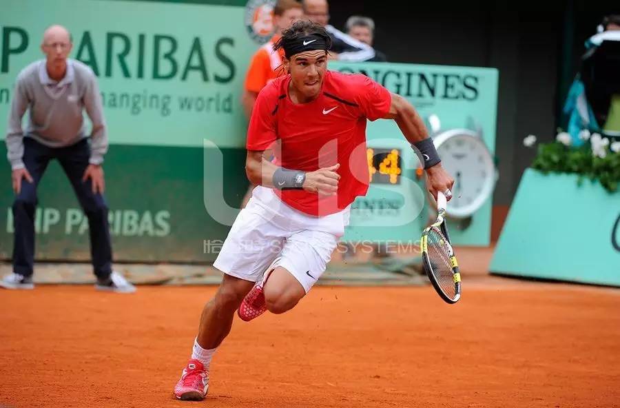 恰好时欧洲传统红土网球场华丽面世南昌法网外卡赛(图4)