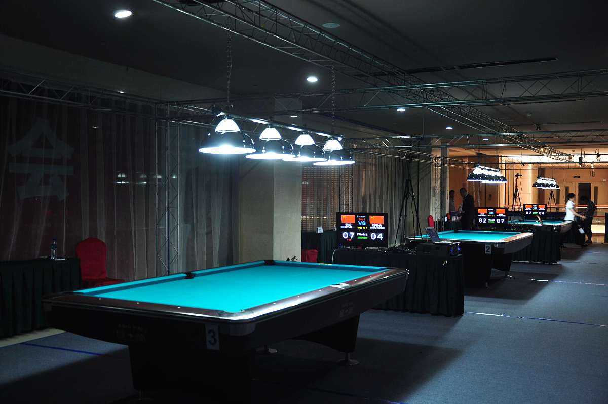 一年狂开超1500家店蜜雪要靠卖啤酒再造一个“雪王”？有深圳加盟商日流水千元(图1)