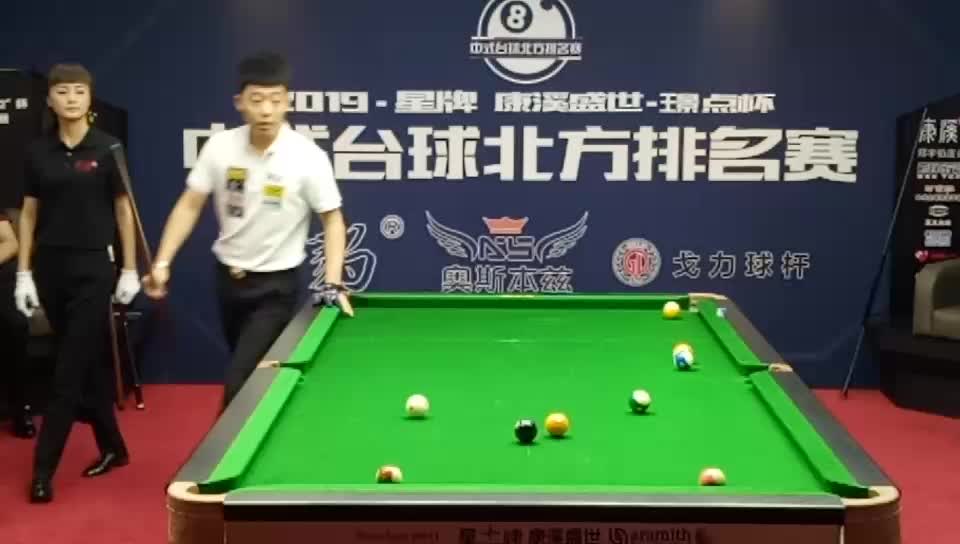 兄弟们心中的夺冠热门是哪位呢？康熙盛世单挑比赛台球(图1)